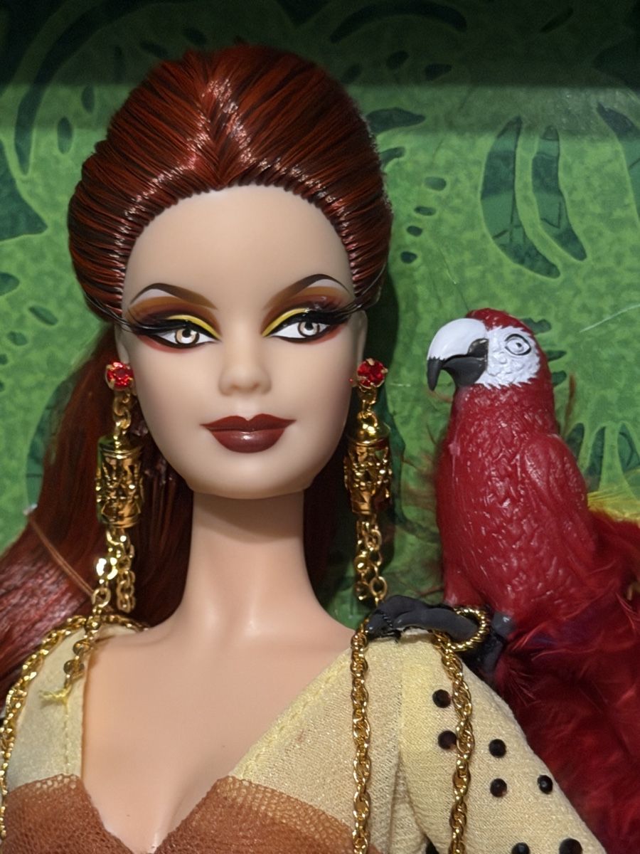 Bambole: The Scarlet Macaw Barbie – Nuovo e nell'imballaggio originale da Bürglen TG venduto da SonneMondSterne99 5