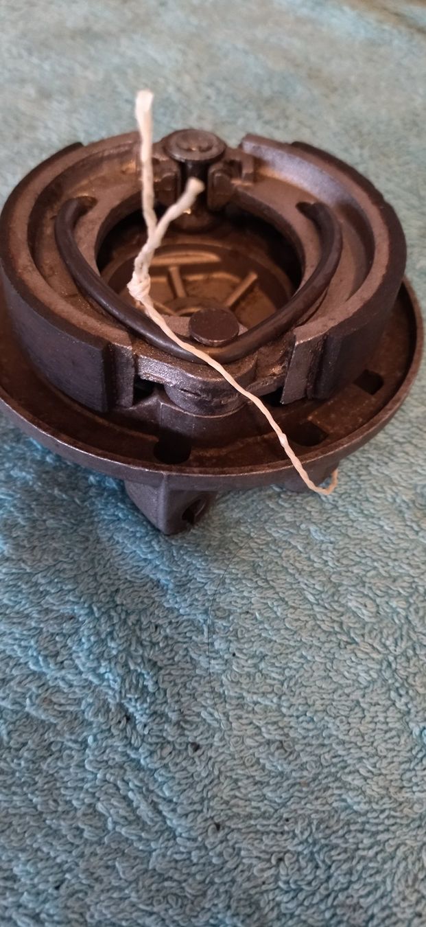 Sachs Mofa-Ersatzteile: Mofa Bremsankerplatte 105mm Durchmesser innen – Gebraucht aus Fahrni b. Thun von Bergers_occasionen 1