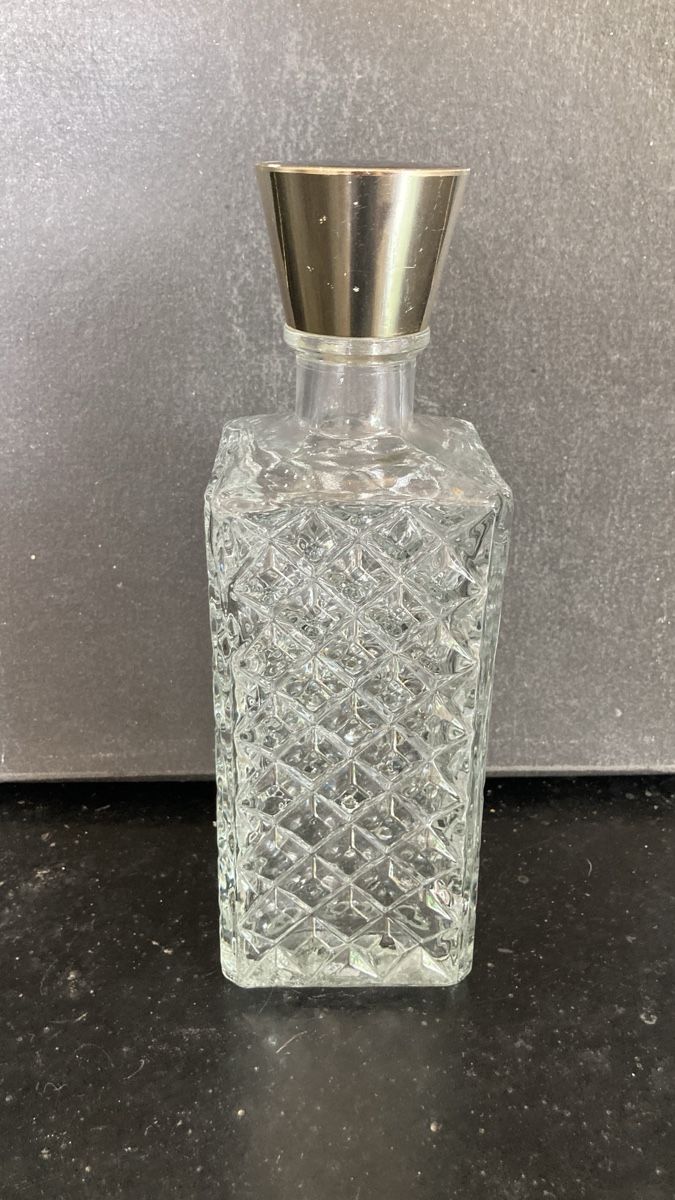 Sonstiges Geschirr & Gläser: Alte Whiskyflasche – Gebraucht aus Zürich von benebiene 1