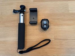 Handystativ Selfie Stick mit Fernbedienung und Halterung