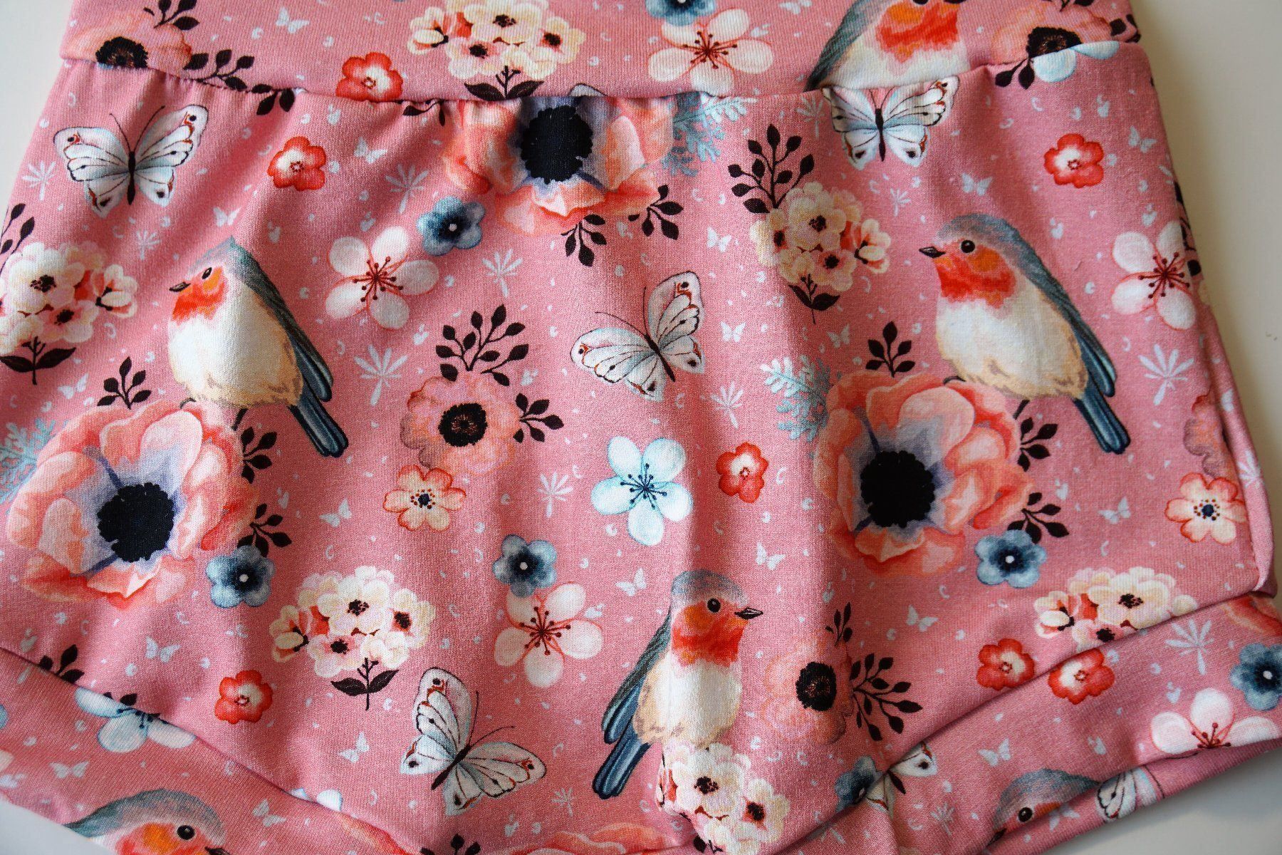 Hosen: Rosa Kurze Hose mit Blumen 98/104 NEU – Neu und originalverpackt aus Zürich von sambaum 1