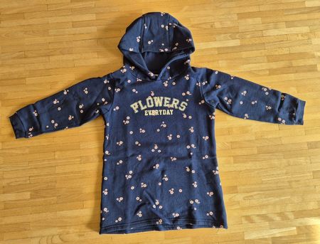 Sweatkleid mit Kapuze –100% Baumwolle –Gr.110/116, Neuwertig