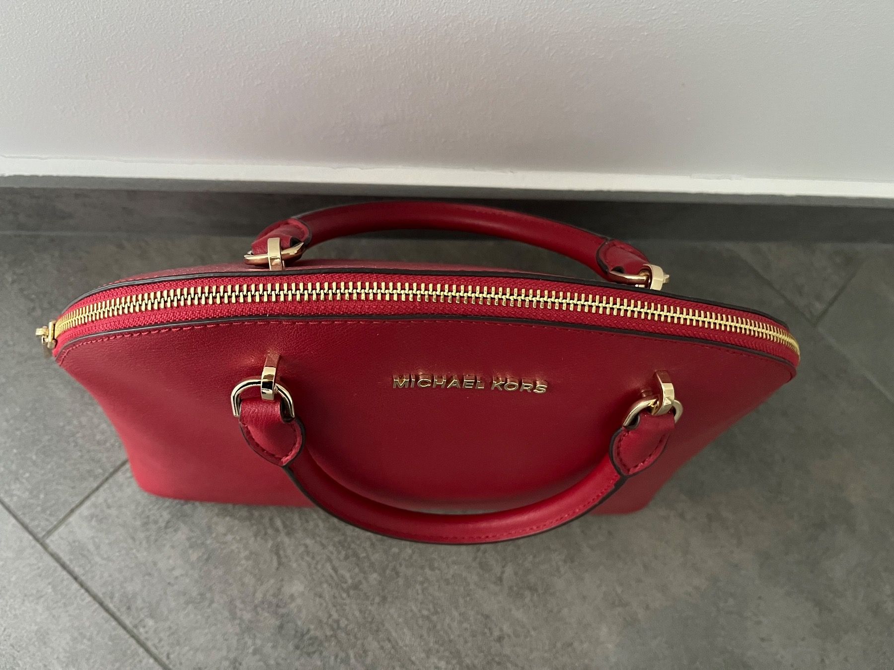 Michael Kors Borse da donna: Michael Kors Emmy scarlet – Nuovo e nell'imballaggio originale da Cademario venduto da princy2 7