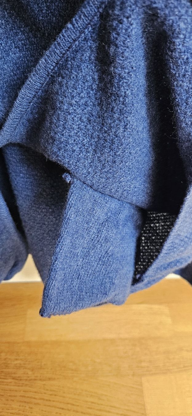 Maglioni & Felpe: Strickjacke blau, Wolle – Usato da Rombach venduto da ThriftBetter 6