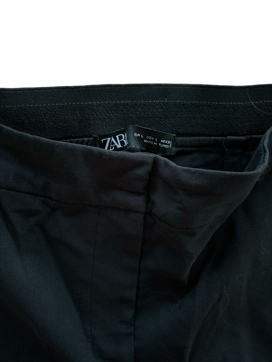 Zara Pantaloni: Pantalon Zara – Usato da Dotzigen venduto da SecondHandGems 2