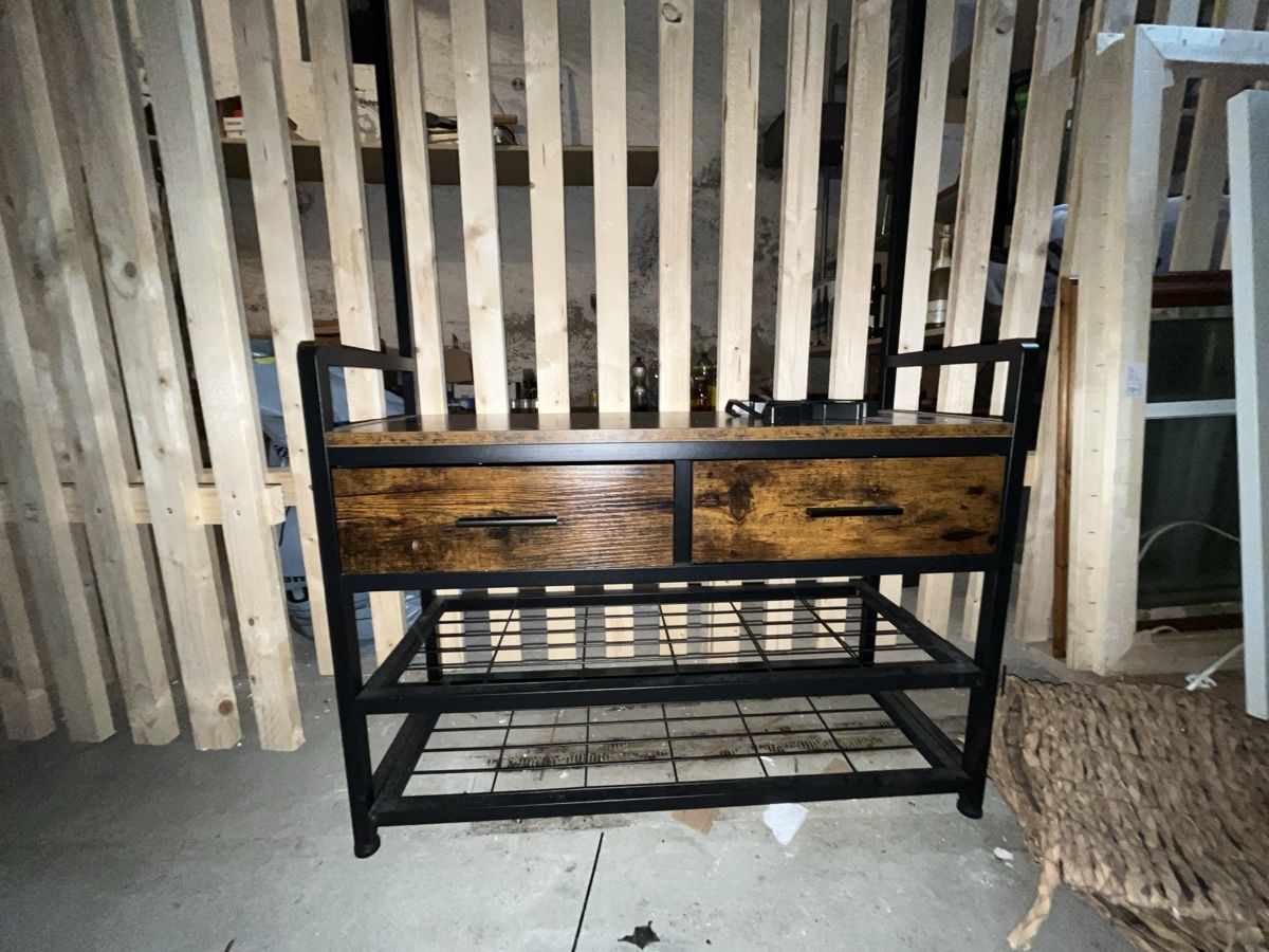 Garderobe: Garderobe von Vasagle 'Welcome' – Gebraucht aus Brugg AG von kja_86hm 2