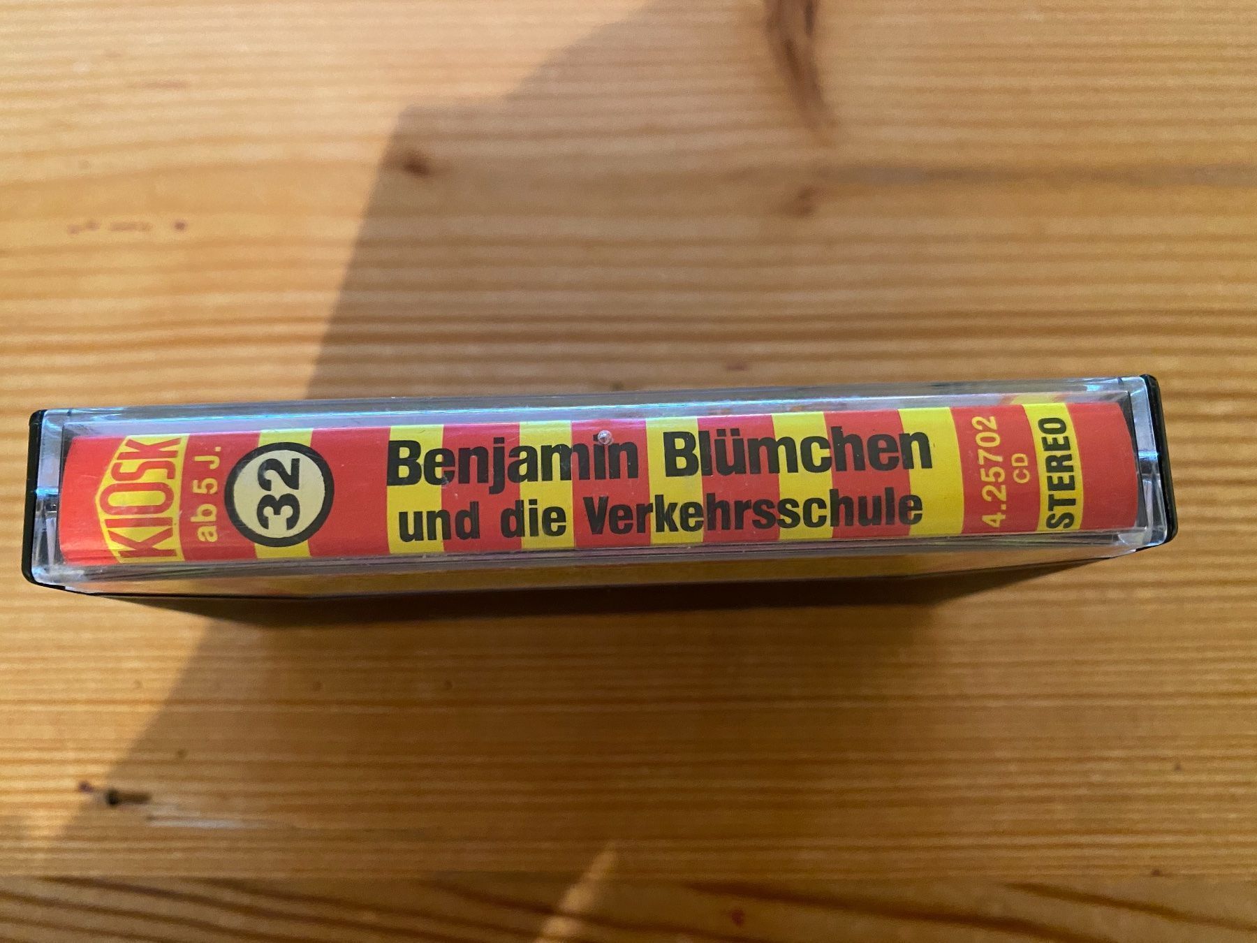 Musicassette: Kassette - Benjamin Blümchen (Folge 32) – Usato da St.Gallen venduto da kingsamas 1