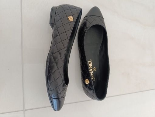 Chanel Damenschuhe: Chanel Ballerinas Schwarz, Gr. 37.5 – Gebraucht aus Hergiswil NW von pol_9dl8 6