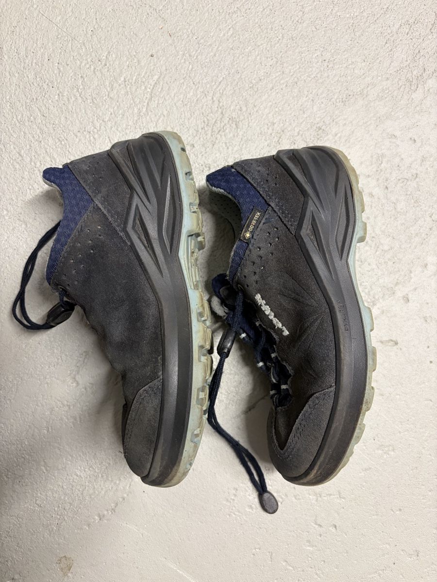 Lowa Scarpe per ragazzi: Lowa Kinderwanderschuhe Grösse EUR 29 – Usato da Bäriswil BE venduto da Orodriguez 2