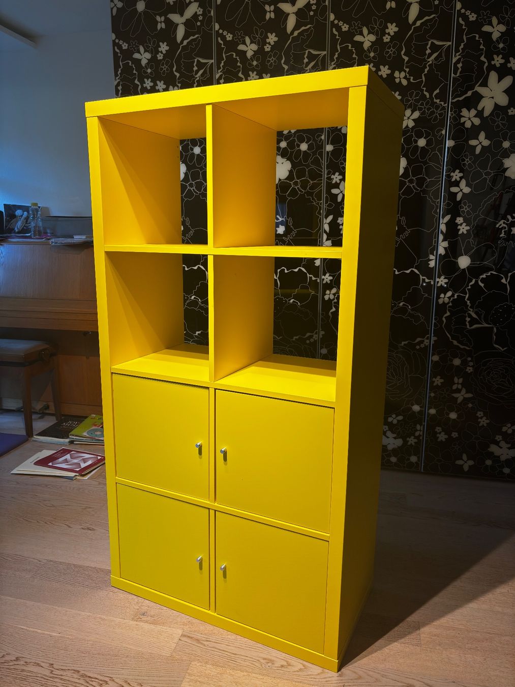 Ikea Étagères: IKEA KALLAX Regal mit Einsätzen – D'occasion à Thalwil par cinelim 2