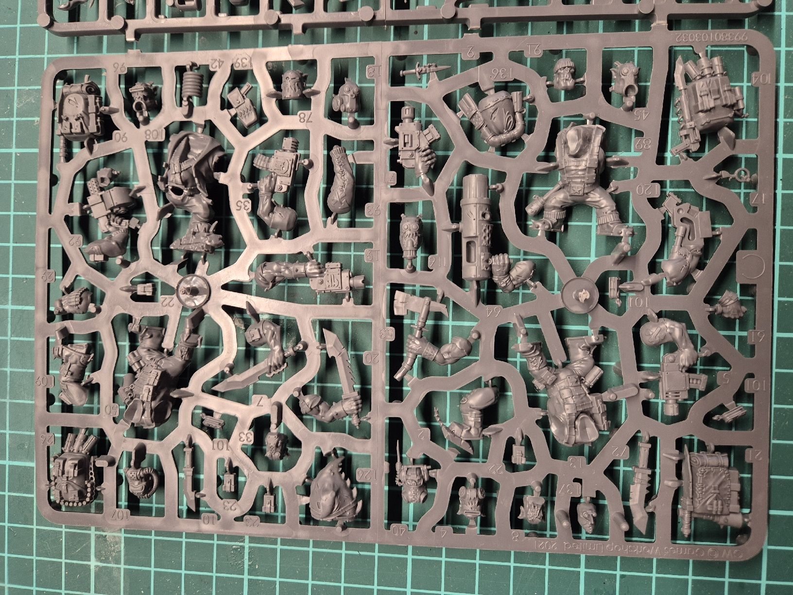 Kit di modellismo & Modellini statici: Warhammer 40k - Ork Kommandos (Kill Team) – Nuovo (secondo la descrizione) da Zug venduto da toetoe79 8