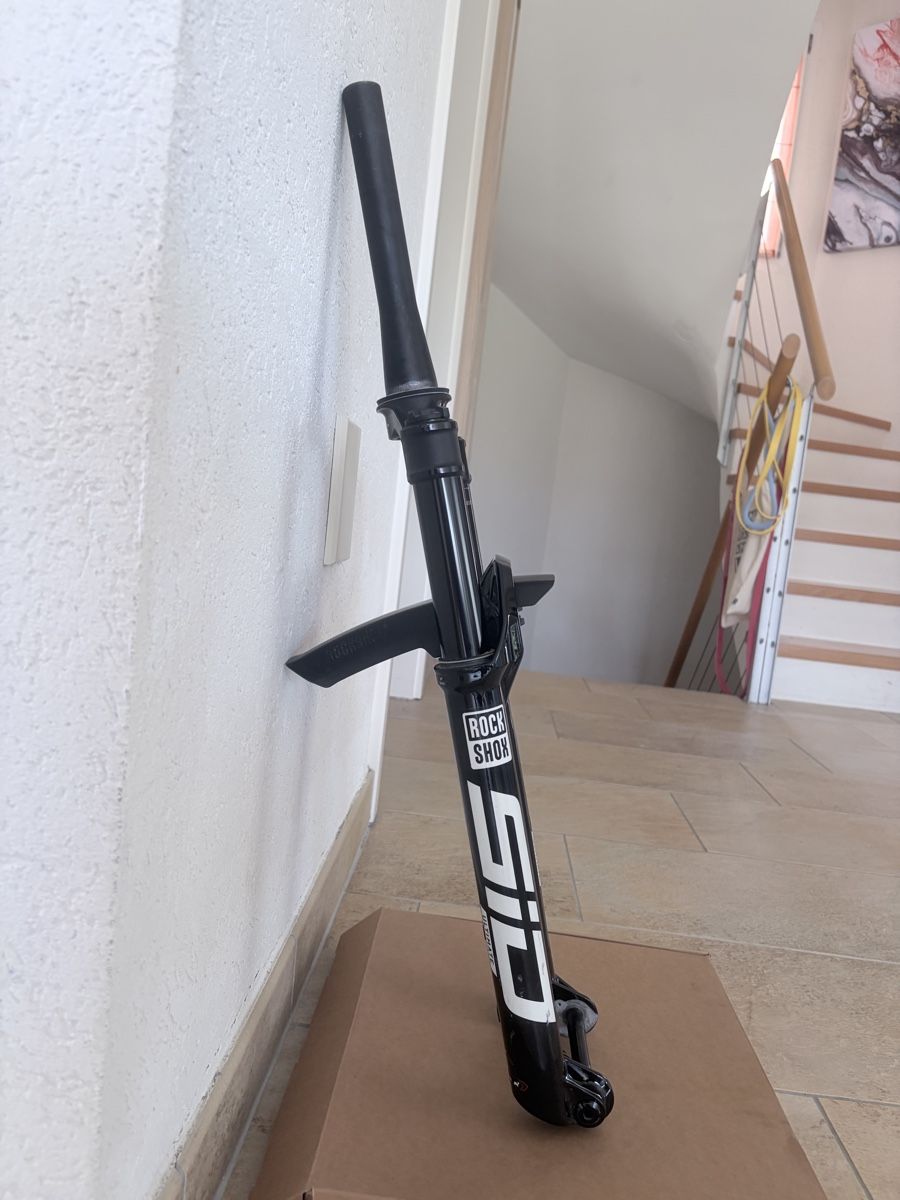 Rockshox Pièces détachées: Neue Rockshox SID Ultimate 3P 120mm – Neuf (Voir description) à Villars-sur-Glâne par Darius._ 1