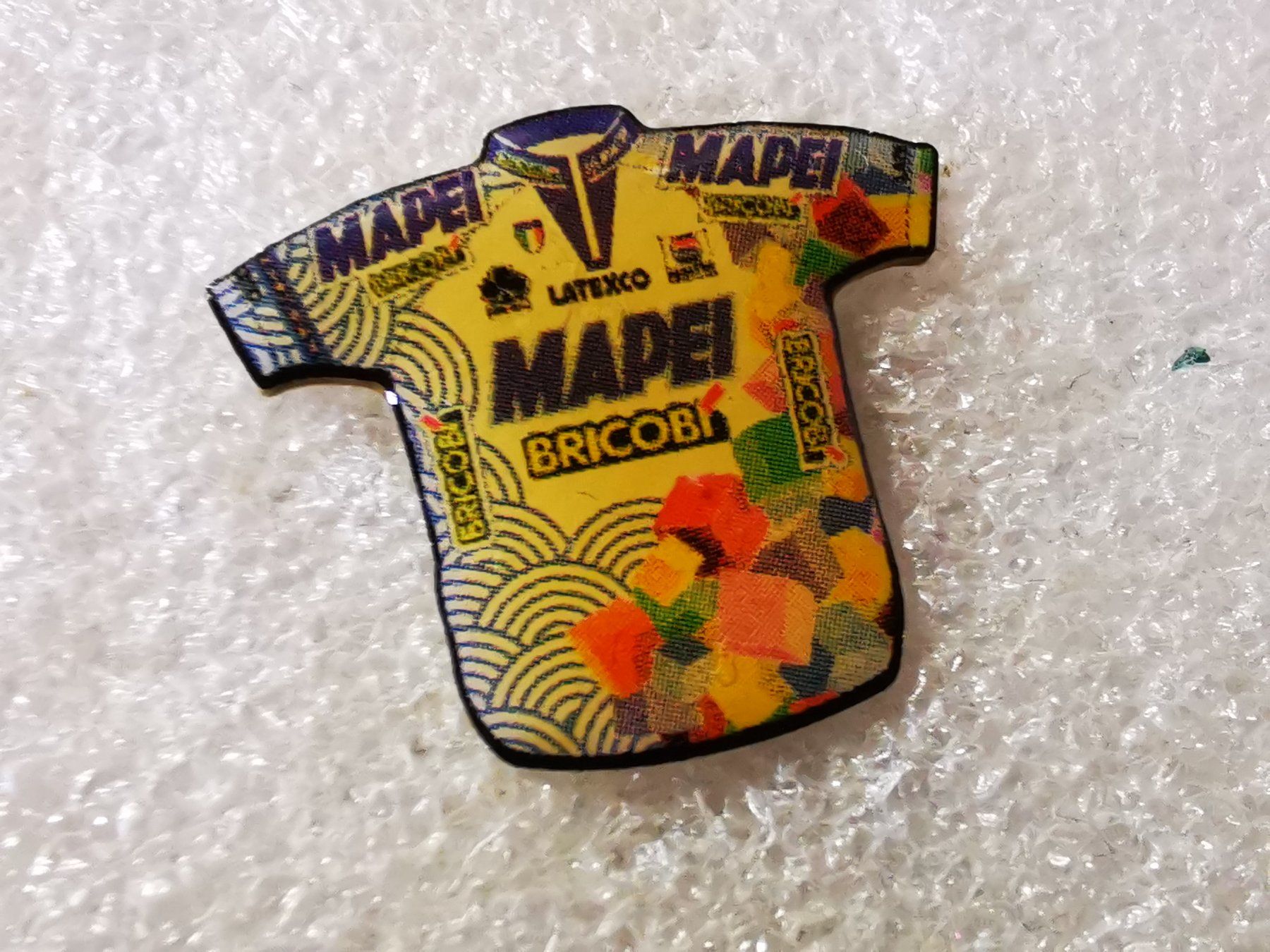Placchette & Badge: Ansteckpin 96: Trikot Mapei – Usato da Oppligen venduto da Pin-Fall-Shop