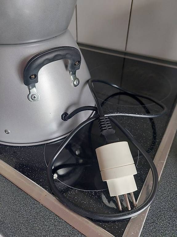 Elettrodomestici da cucina: Elektrischer Kocher – Usato da Biel/Bienne venduto da ChZ10 4
