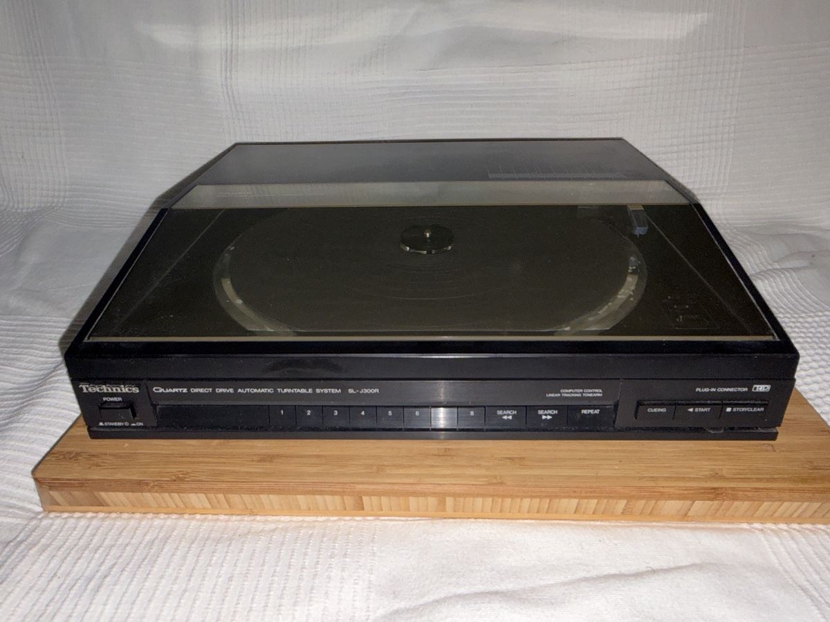 Technics Tourne-disques: Plattenspieler Technics SL-J300R – D'occasion à Biel/Bienne par NitnelavV