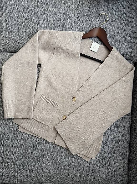 Giacche: Cashmere Cardigan Miré – Usato da Glattbrugg venduto da Blogger73 3