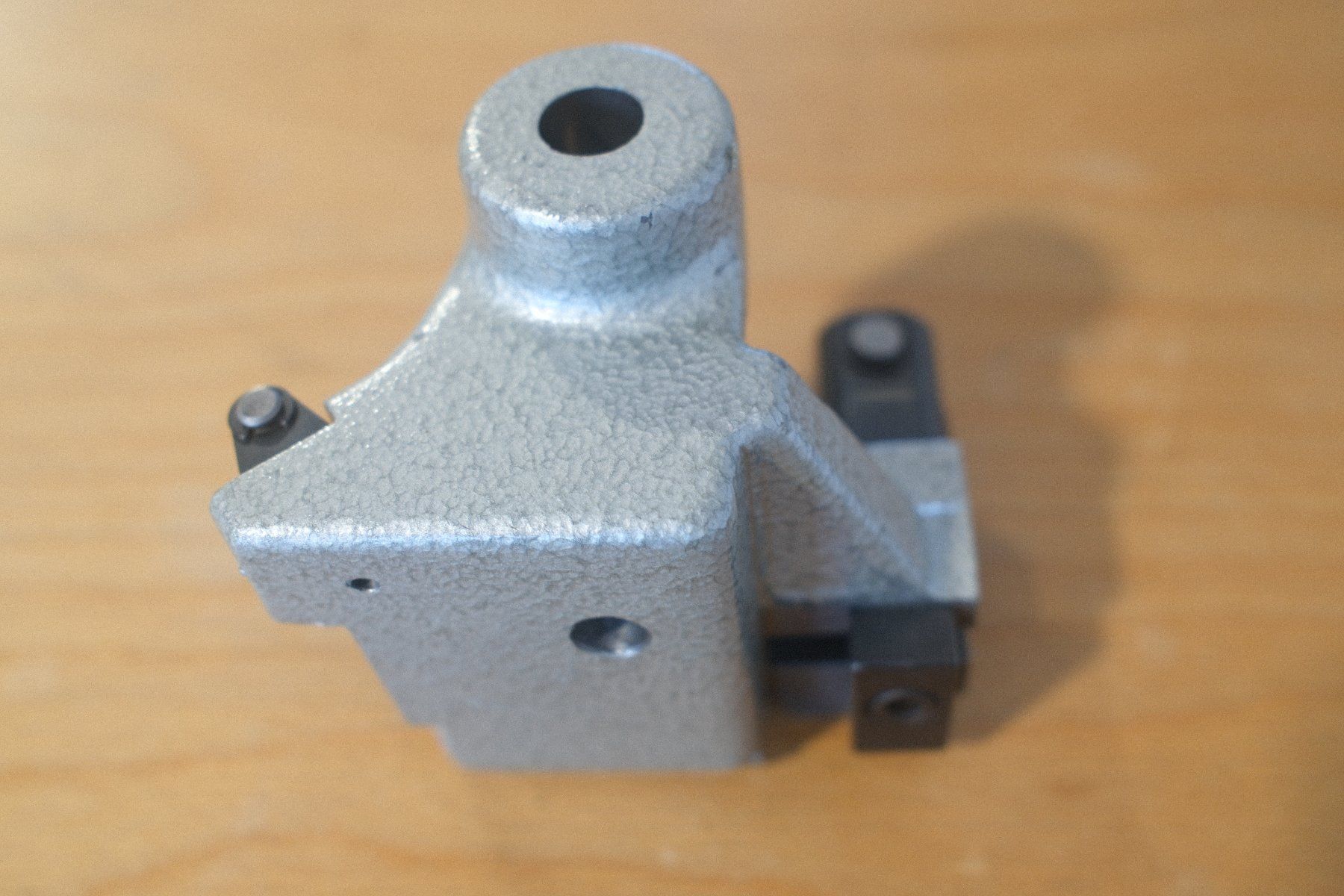 Autres pour métaux et serrurerie: mechanisches Teil. Eventuell Tornos – D'occasion à Wald ZH par pelang56 2