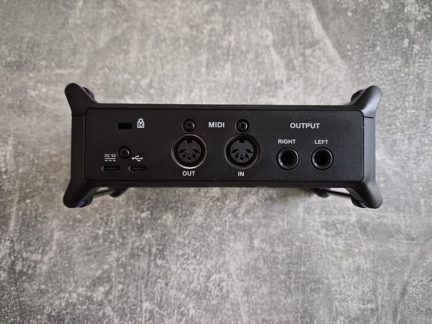 Zoom Attrezzatura per studi di registrazione: Zoom UAC-232 USB Audio Interface – 32-Bit Float Recording – Usato da Zürich venduto da harris_dinger 2