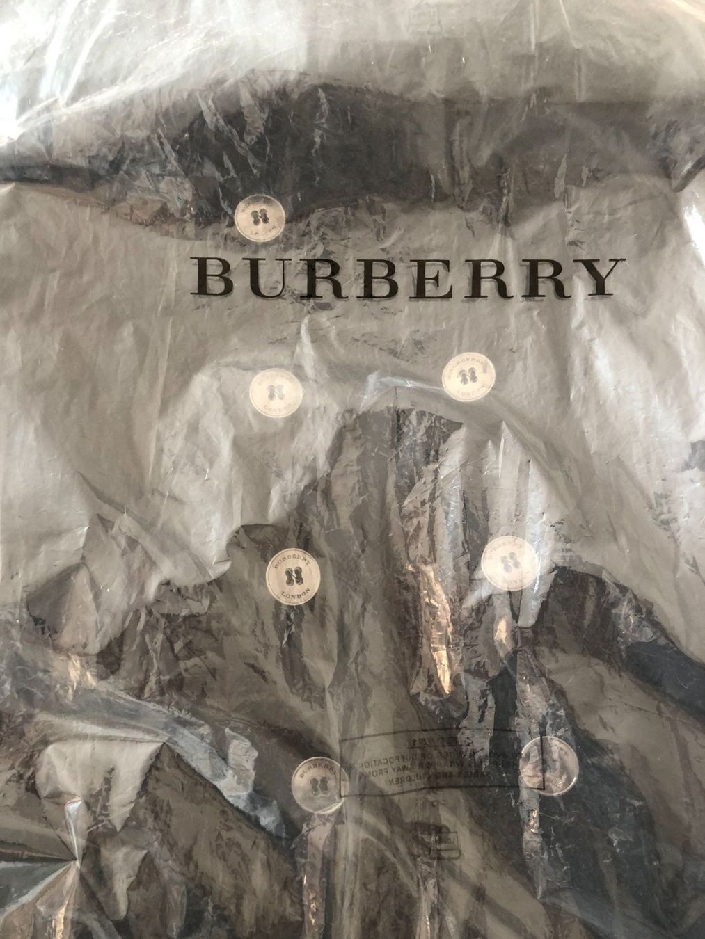 Burberry Cappotti: Burberry Wintermantel – Usato da Rossrüti venduto da LVoe 9
