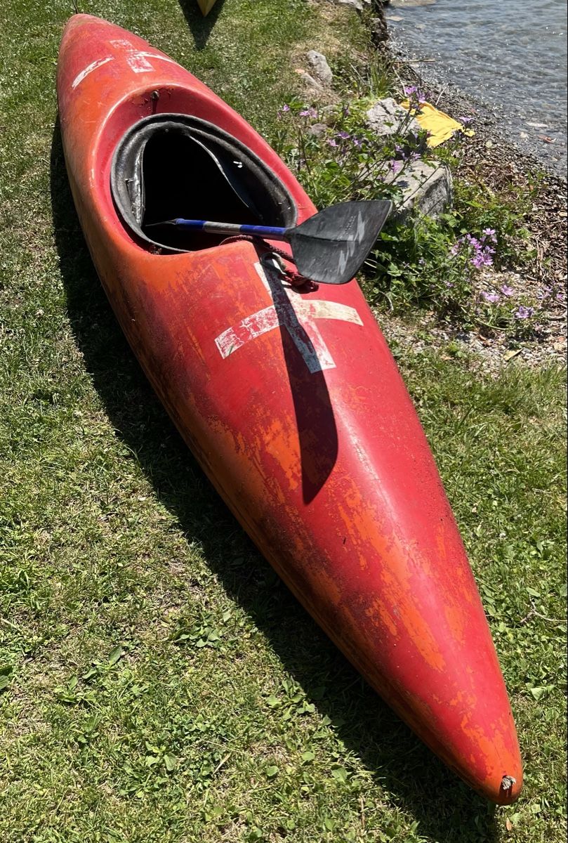 Boote: Red Kayak with Paddle Used Condition – Gebraucht aus Erlenbach ZH von waage77 3