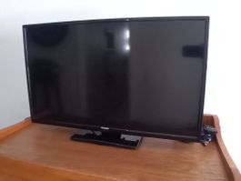 Telefunken 81 cm Fernseher LED