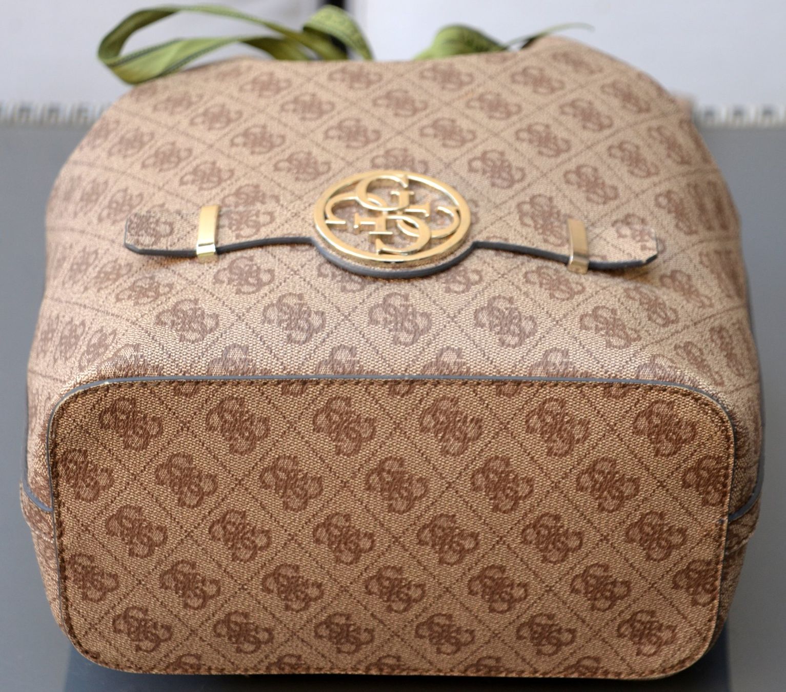 Guess Borse da donna: Guess Tasche / sac – Usato da Collonges venduto da arashee 7
