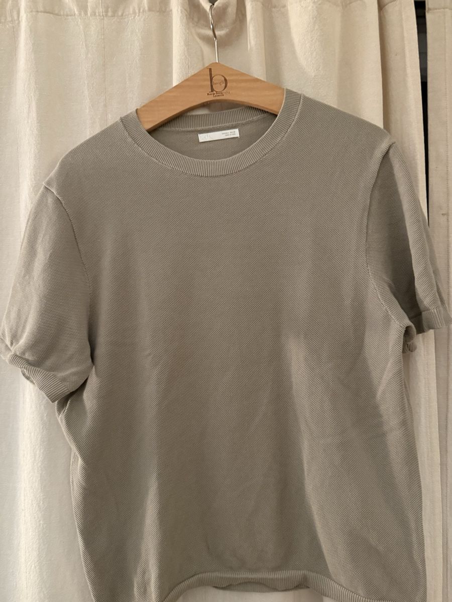 Zara T-shirt: Tshirt Zara Size L – Usato da Ecublens VD venduto da charliecinquillo