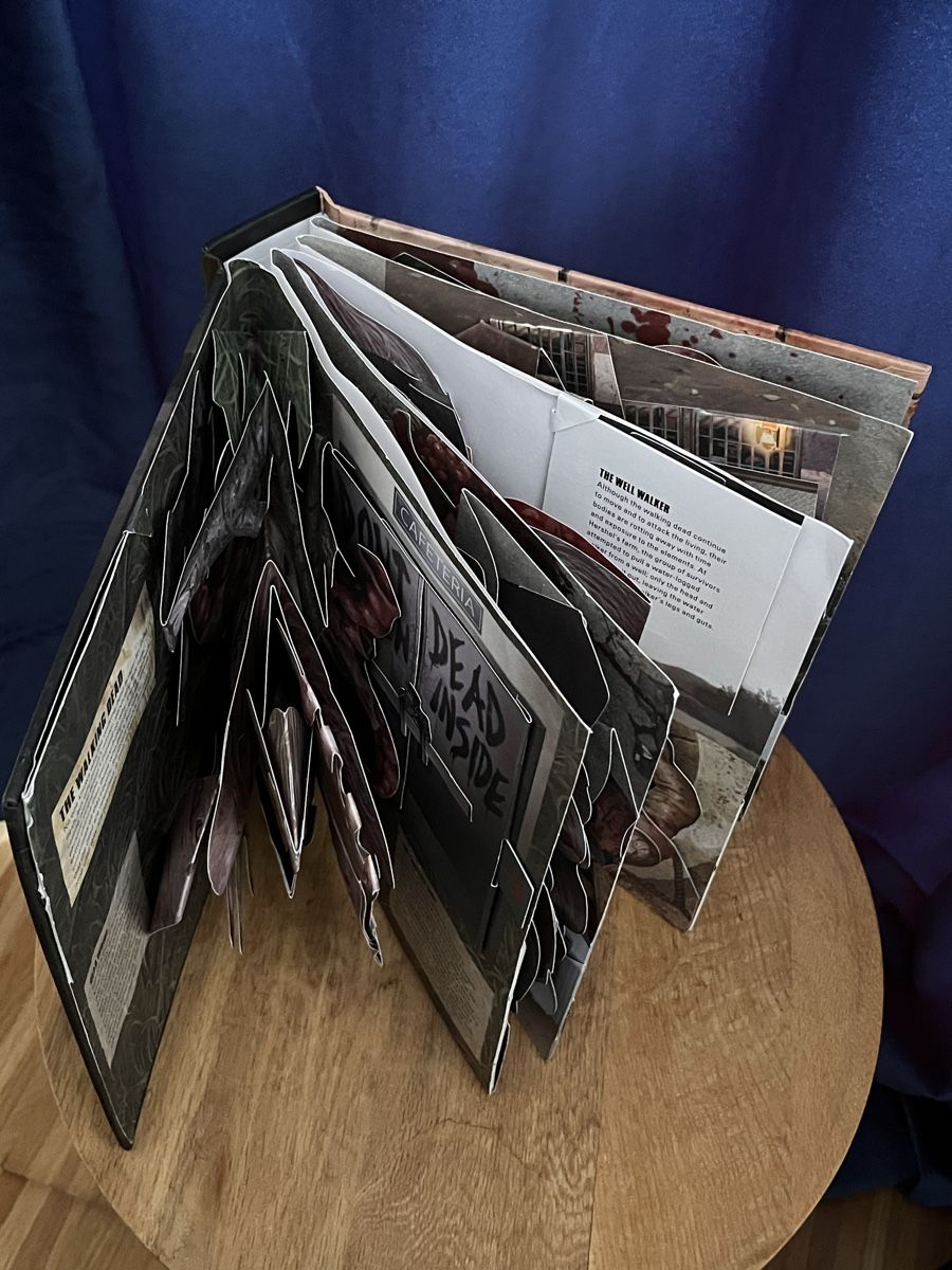 Livres: The walking dead Pop up Buch – D'occasion à Sursee par luiwurst 2