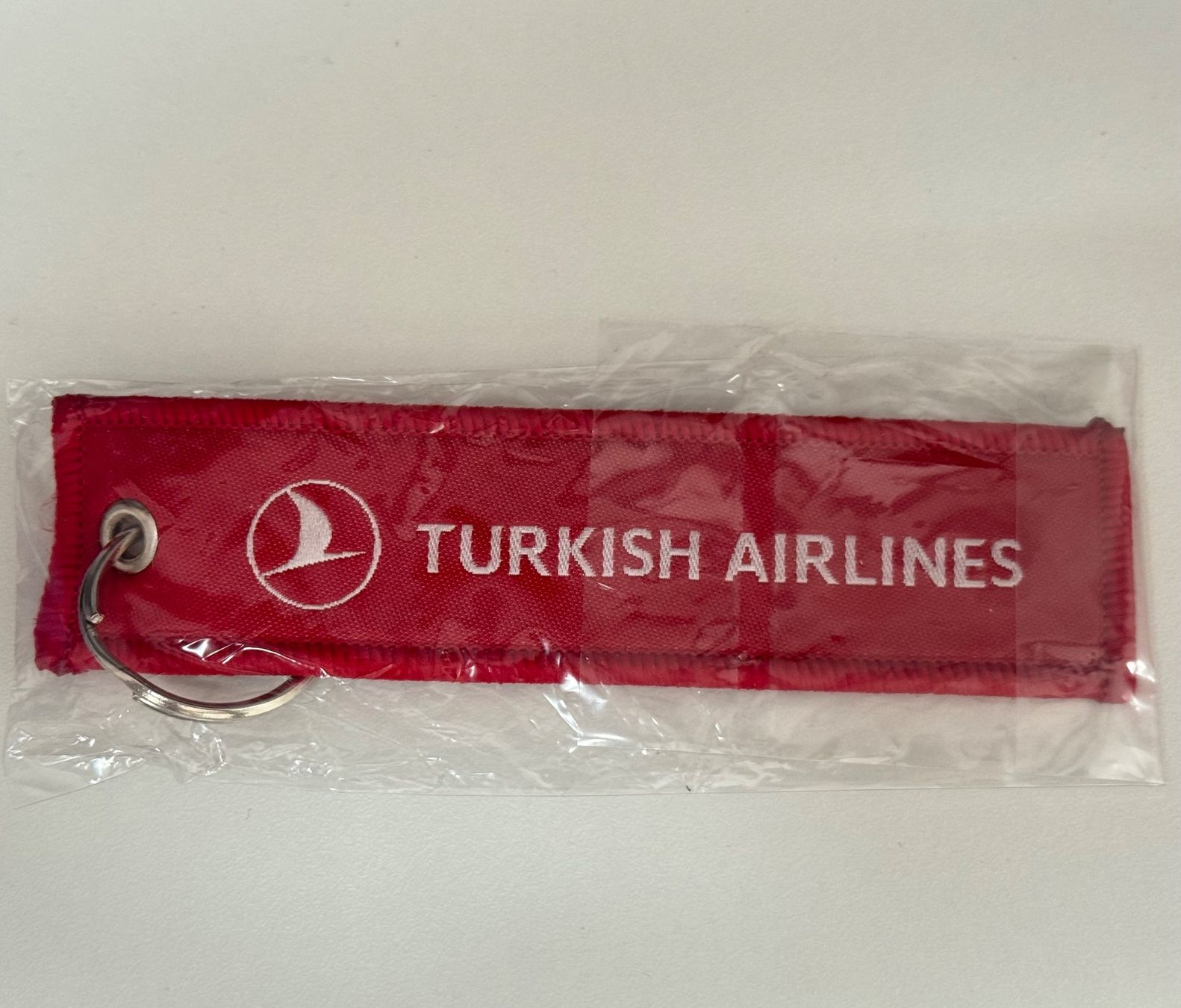 Portachiavi: Porte-clés "Remove before flight" - Turkish Airlines – Nuovo e nell'imballaggio originale da Denges venduto da peumens