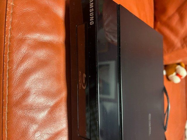 Samsung Lettore multimediale & Streamer: Samsung blue ray player – Usato da St.Gallen venduto da yutha5 6