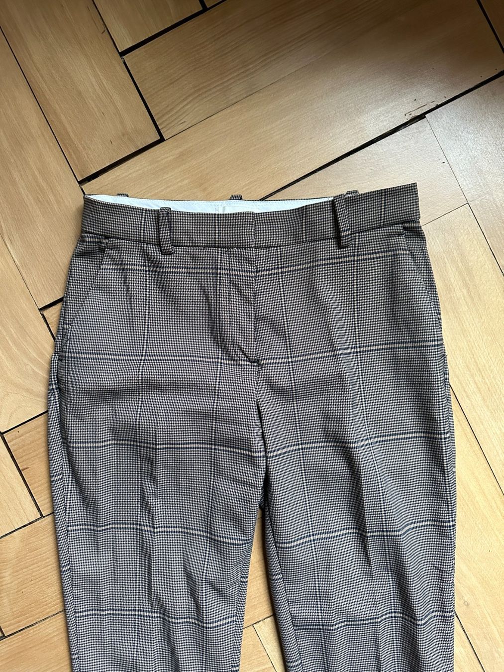H&M Pantaloni: Hose braun-schwarz kariert - 38 – Usato da Zürich venduto da Diazaio 1