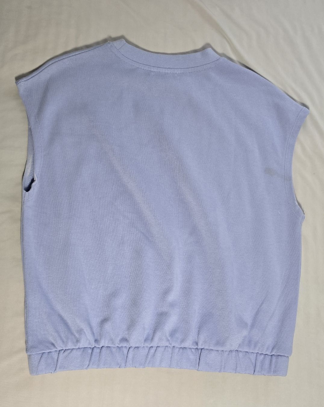 T-shirt: Ärmelloses Sweatshirt M fast neu – Nuovo (secondo la descrizione) da Basel venduto da gin_77cv 1