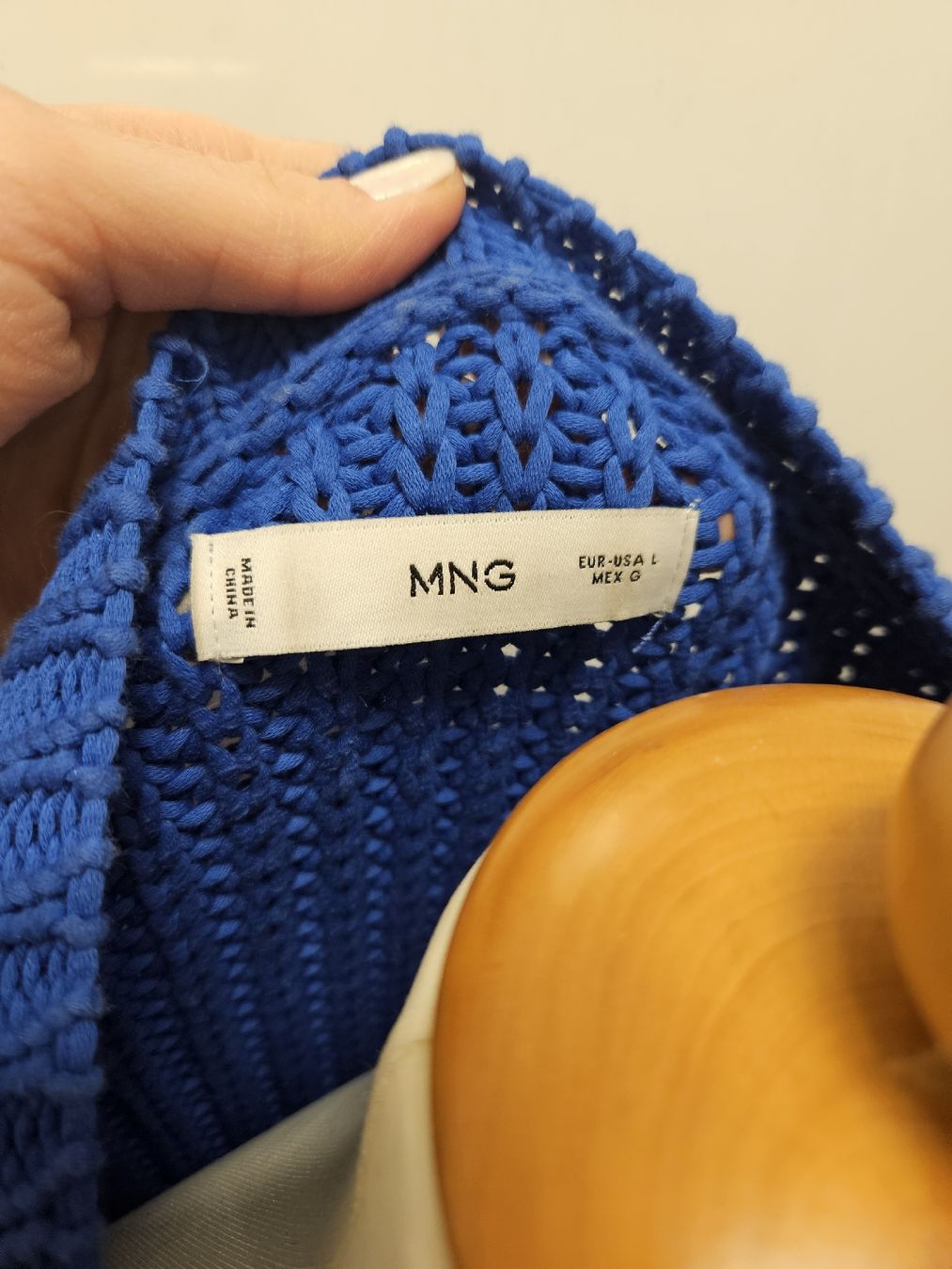 Mango Maglioni & Felpe: Pullover Mango Gr. L – Usato da Zürich venduto da ColdCoffee 3