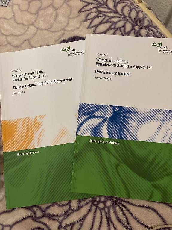 Libri: Wirtschaft und Recht  – Usato da Elgg venduto da zib_gcb6
