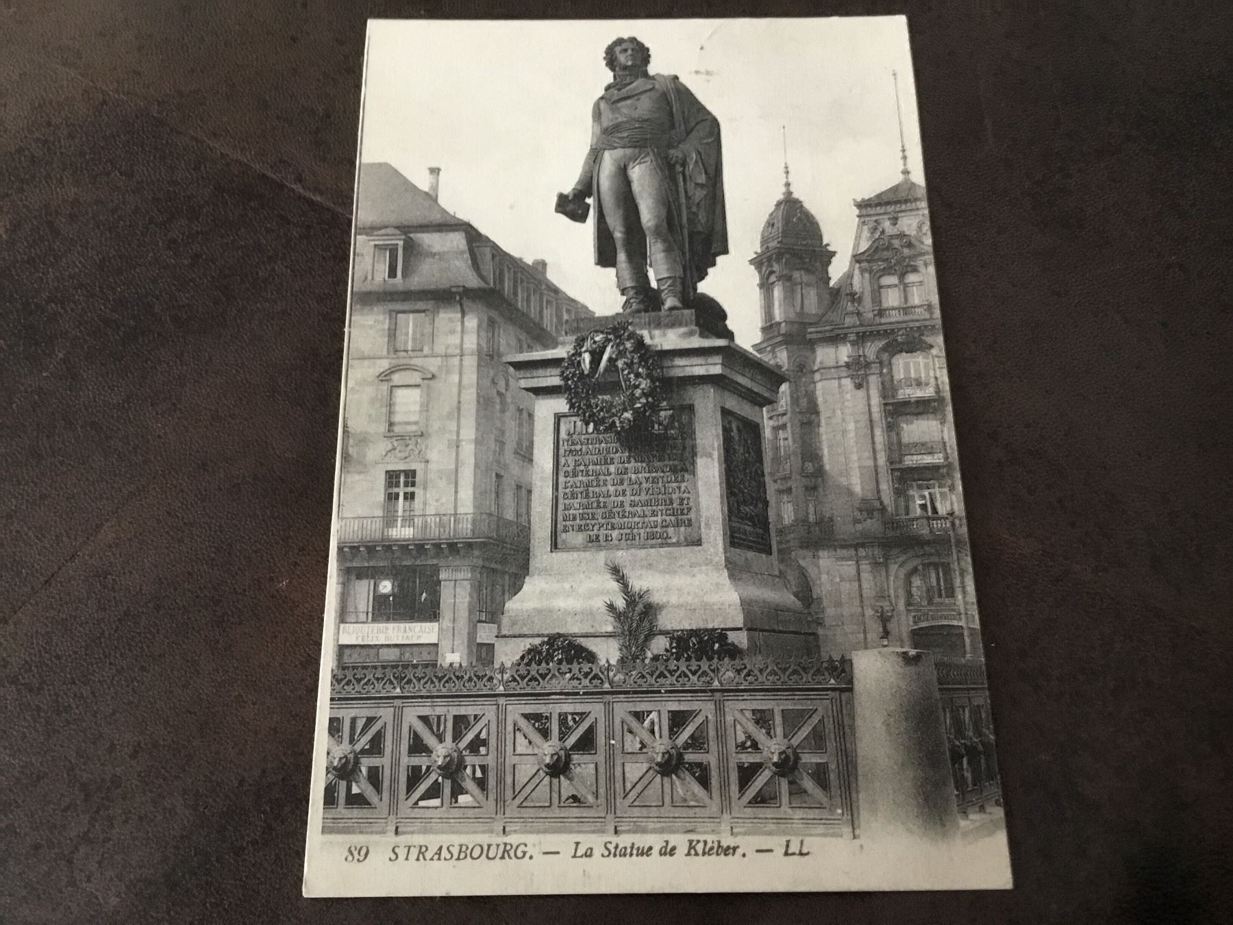Cartes postales: Strassburg - la statue de Kléber – D'occasion à Kerzers par Georges3210