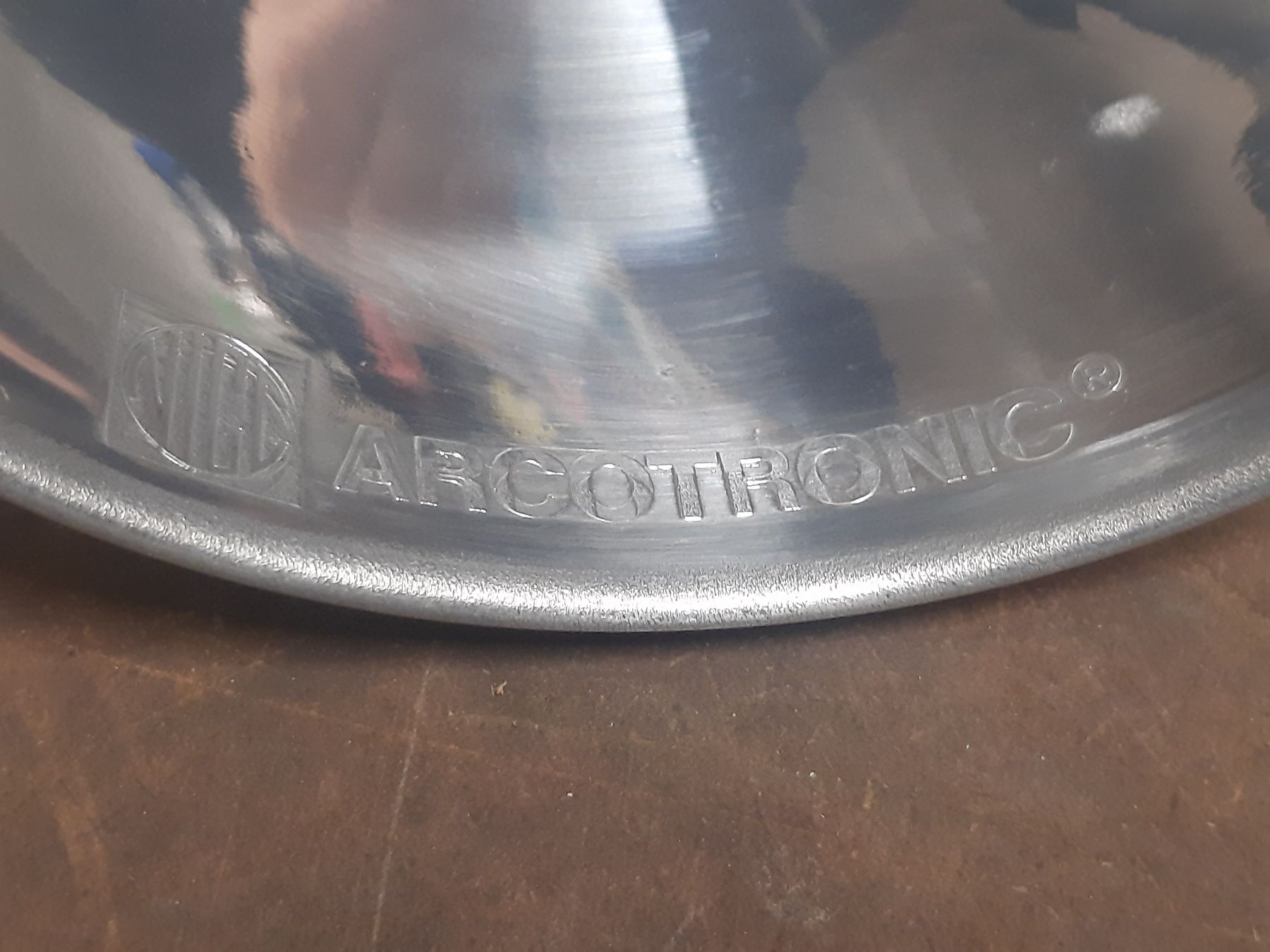 Paralumi: Lampenschirm / Reflektor Aluminium Arcotronic – Nuovo e nell'imballaggio originale da Winterthur venduto da ReUse_Baumarkt 5