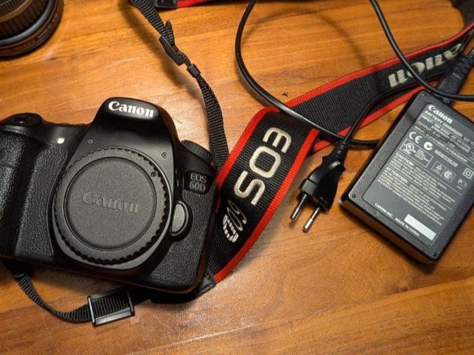 Canon Fotocamera: Canon 60D body – Usato da Zürich venduto da futurmutur 2