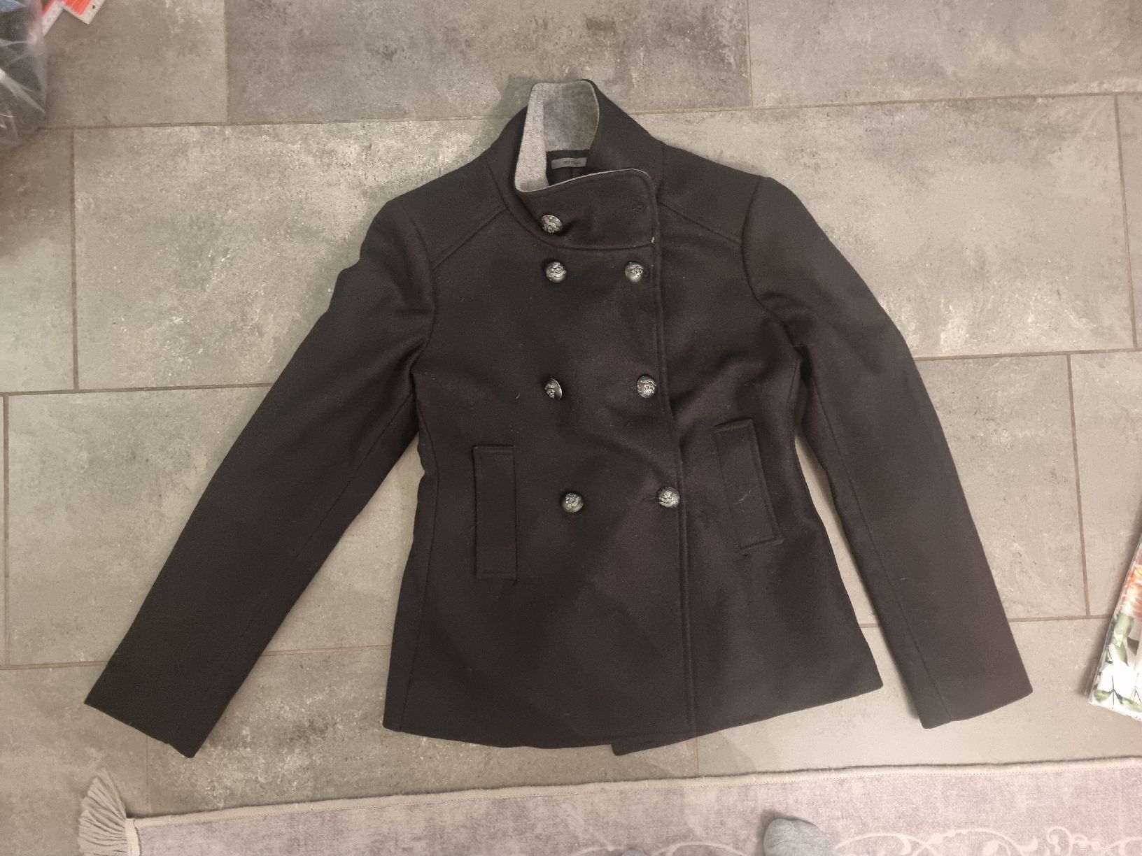 Cappotti: Schwarzer Wintermantel - Top Zustand, Grösse XL – Usato da Zweidlen venduto da VG159
