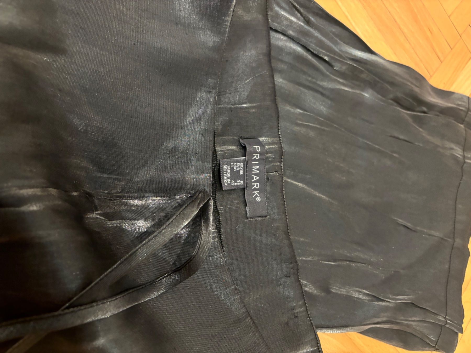 Pantaloni: Silver large trousers M – Nuovo e nell'imballaggio originale da Genève venduto da chl_zc89 1