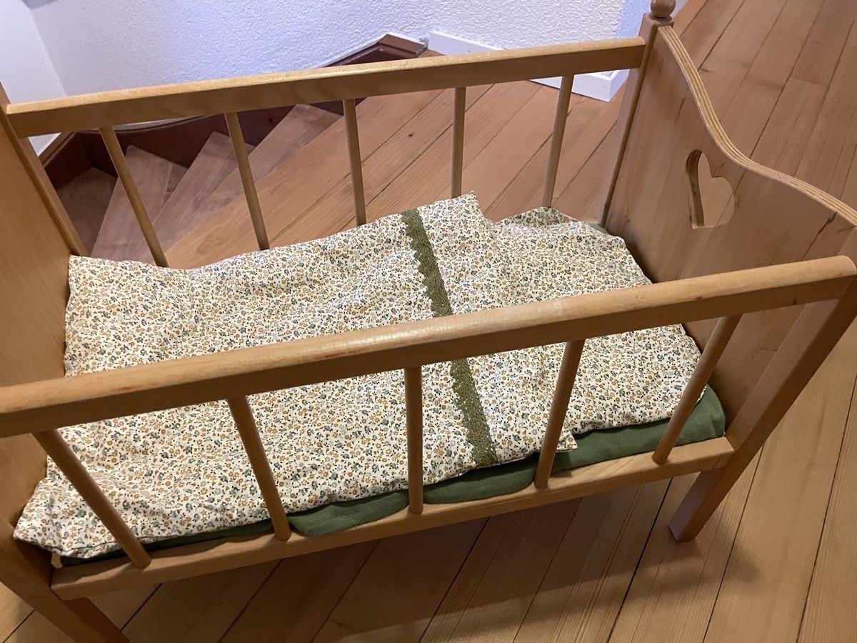 Giocattoli: Puppenbett – Usato da Münsingen venduto da omega.delta 4