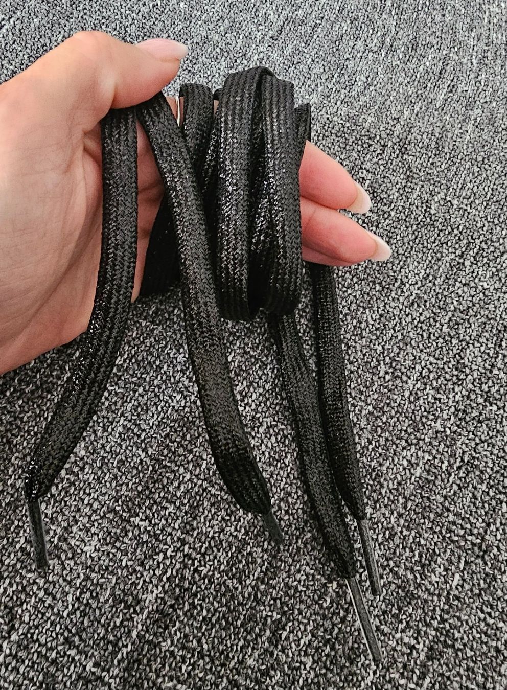 Dekobänder: Neu! Glitzer Metallic Schuhbändel 110cm – Neu und originalverpackt aus Füllinsdorf von Sunnebliemli7 1