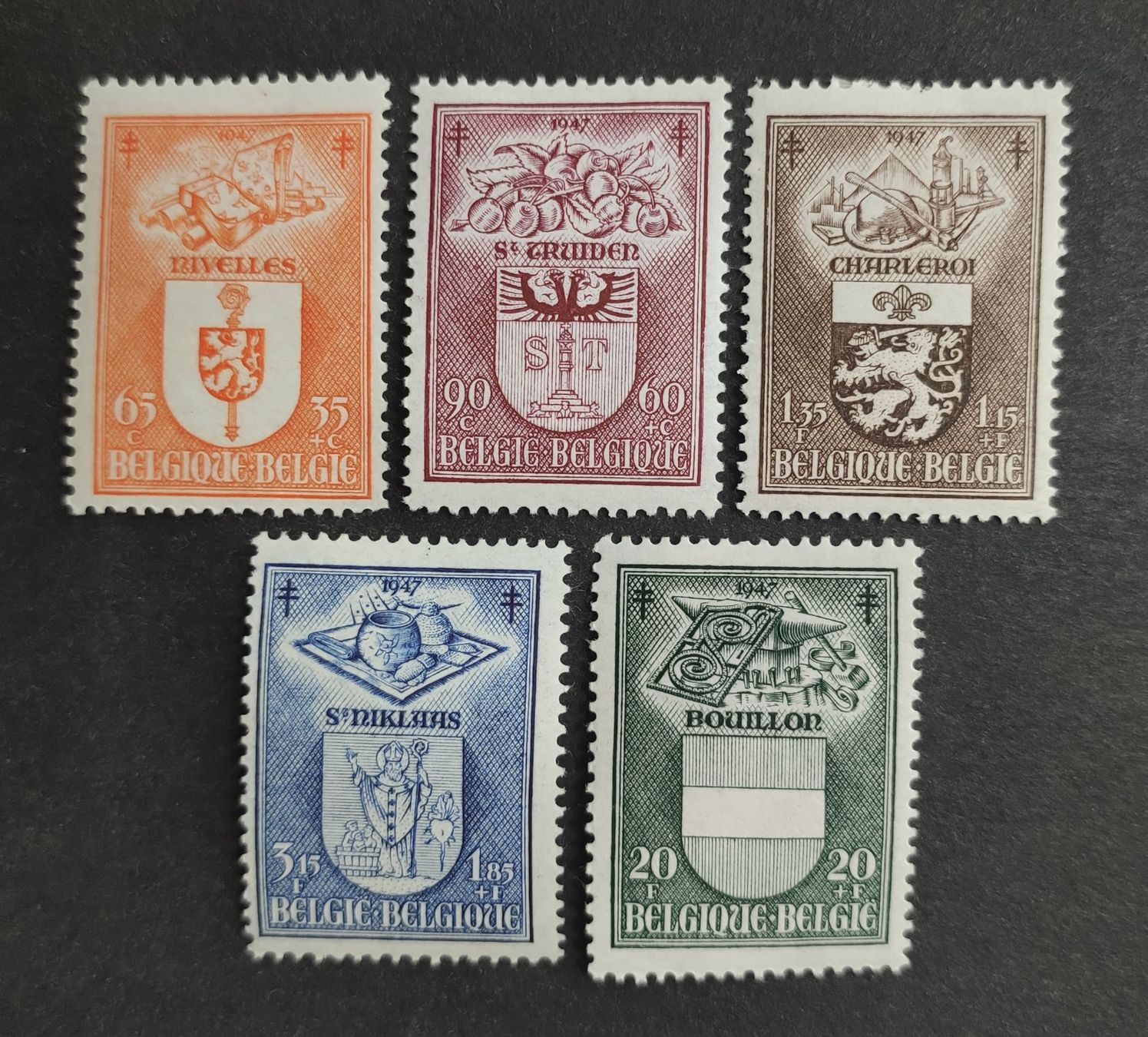 Alle Briefmarken: Belgien 1947, Satz ungestempelt – Gebraucht aus Wil SG von Zazal