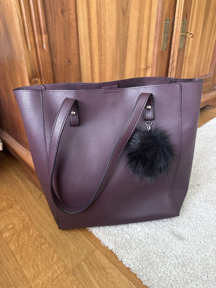 H&M Taschen für Damen: Schultertasche mit Innenfach – Gebraucht aus St. Niklausen LU von car_2562