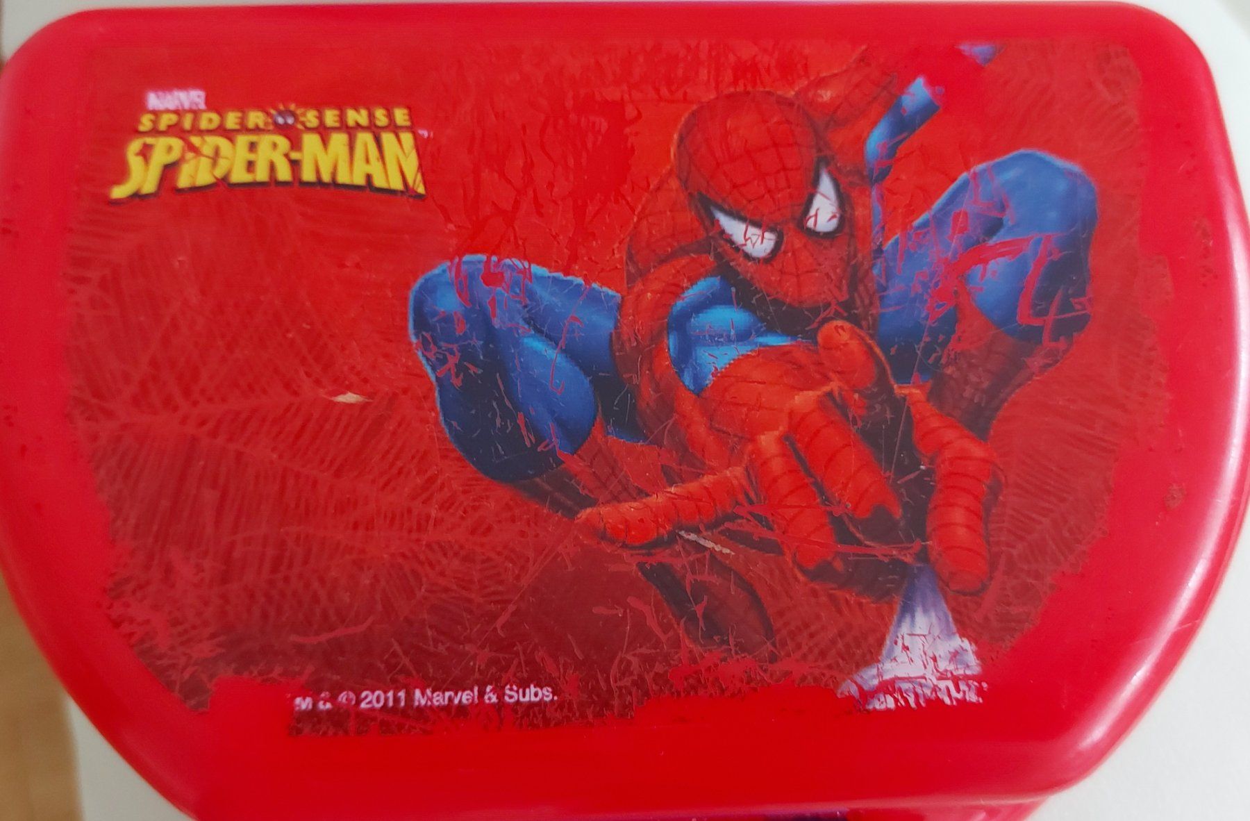 Disney Contenitori & Simili: Znünibox "Spiderman" + Becher " Lego" – Usato da Wabern venduto da Irakene 6