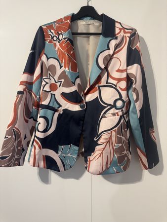 Sommerlicher Damen Blazer von Angela Davis