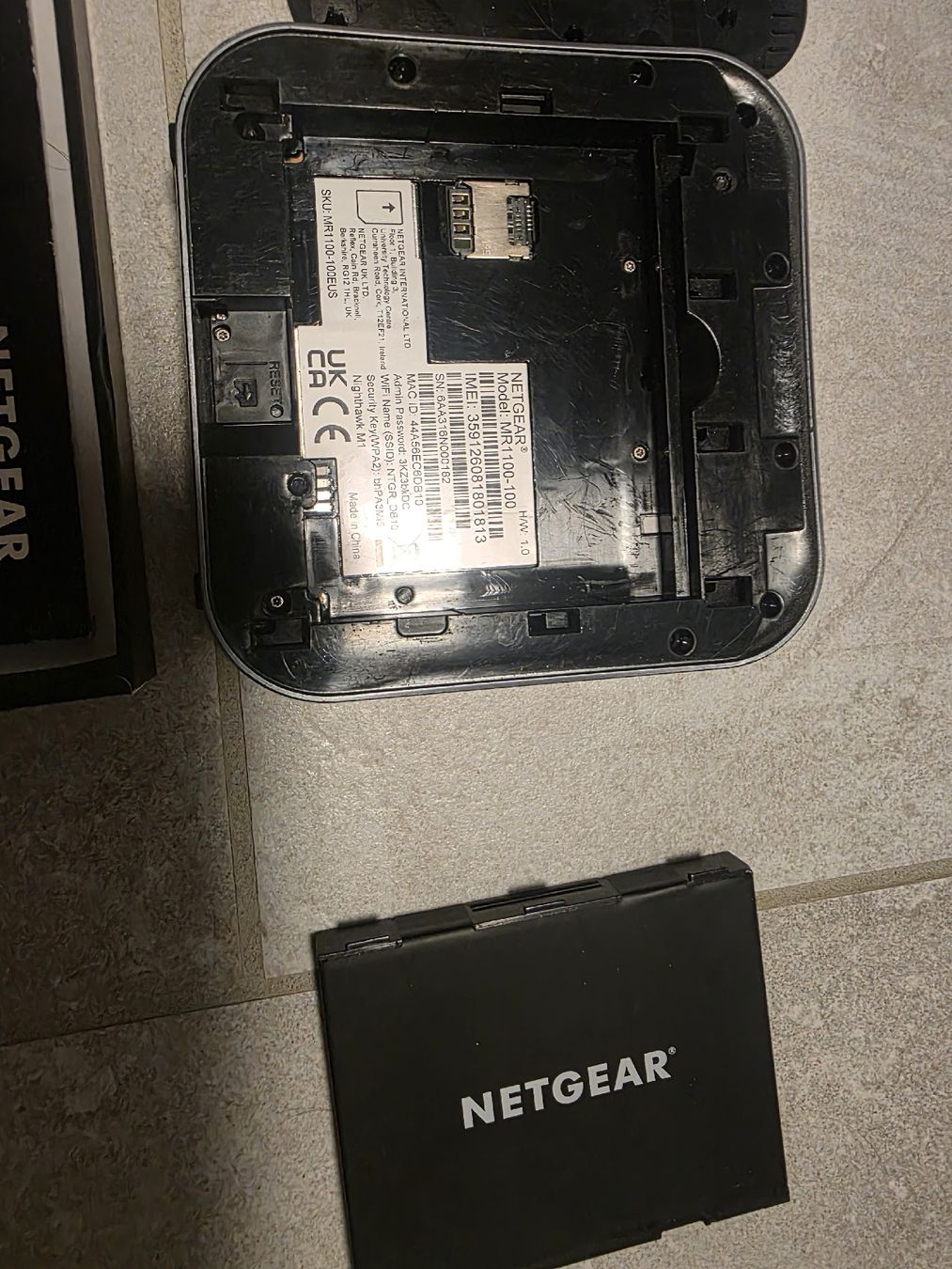 Netgear Modems & Routeurs: Netgear M1 Router – D'occasion à Oberwil (Dägerlen) par Lugi17 2