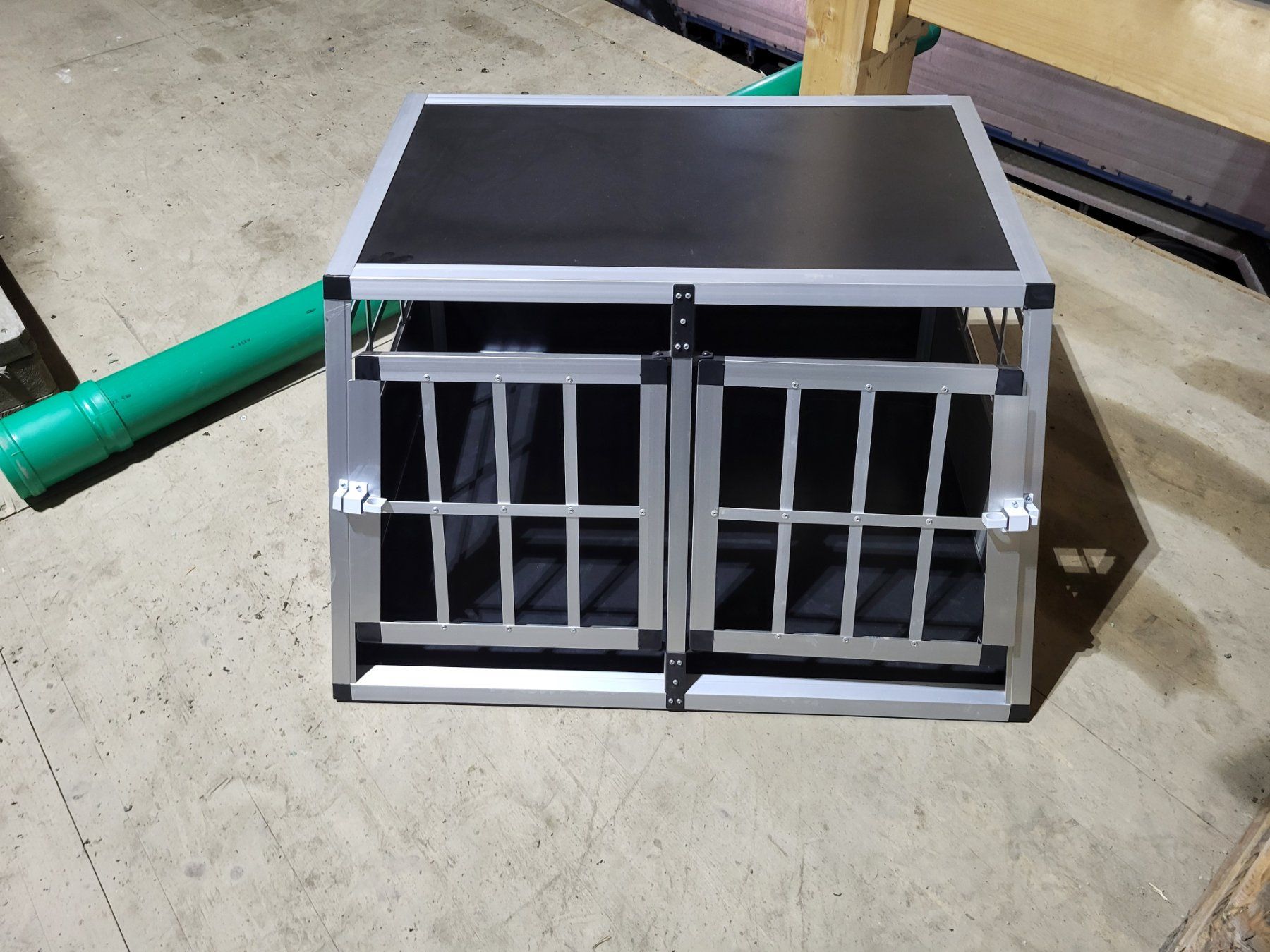 Gabbie, trasporto & Sicurezza: Autohundebox – Usato da Saland venduto da Jpf730 1