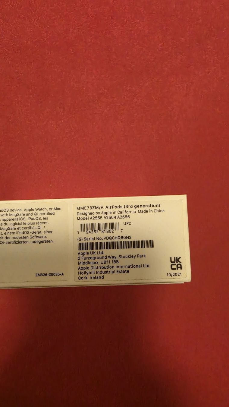 Apple Cuffie: AirPods Gen. 3 – Usato da Zug venduto da SZC. 1