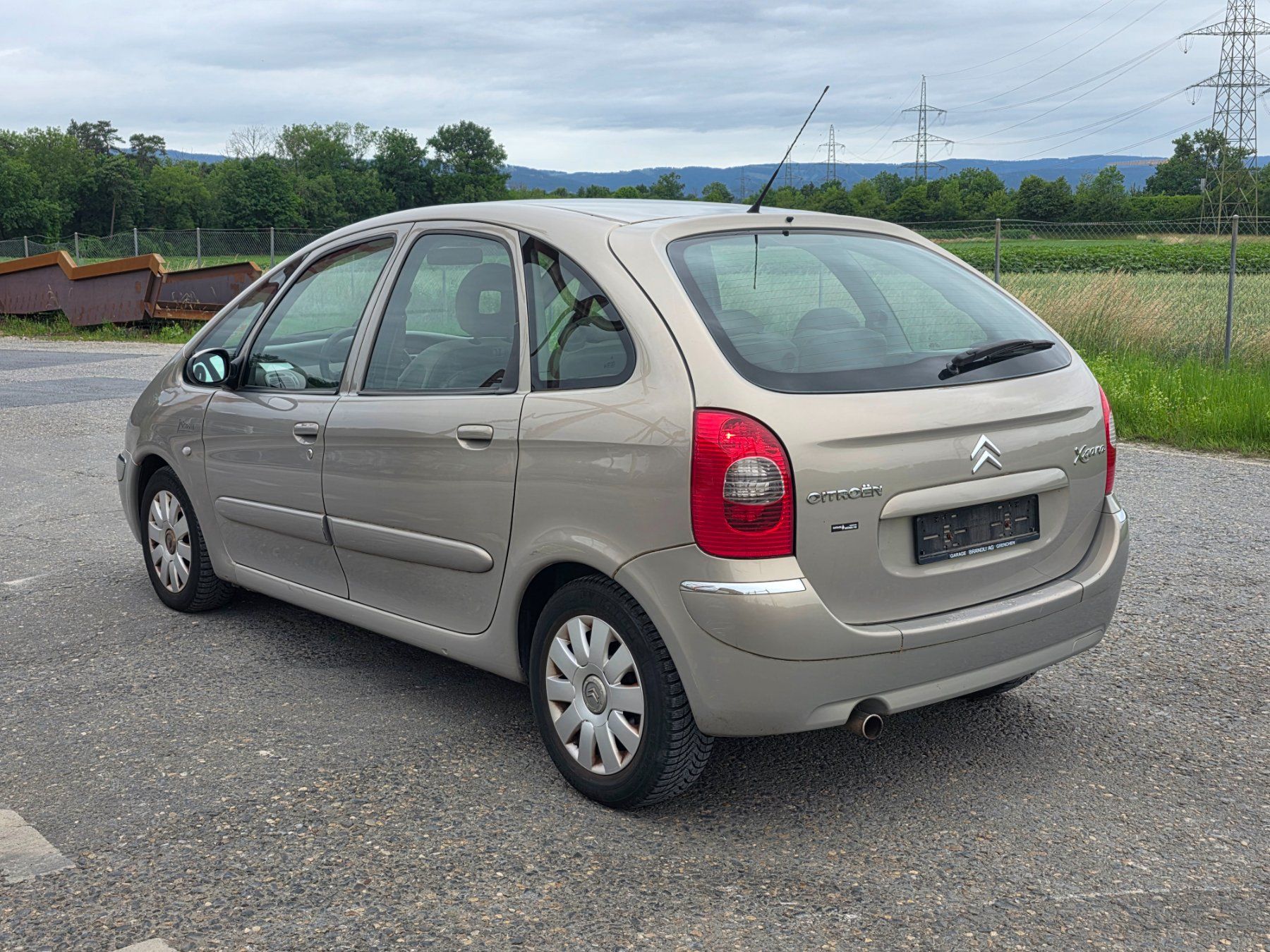 Citroën Automobili: Citroen Picasso 2.0i 16V Automatic – Usato da Aarberg venduto da power80 1