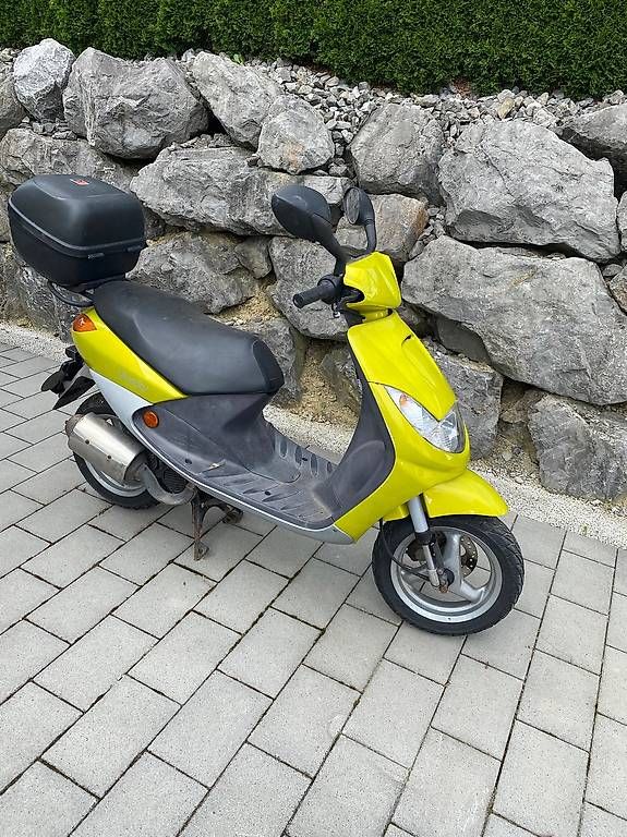 Peugeot Scooter: Roller PEUGEOT Vivacity 50 – Usato da Henau venduto da verkaufrico